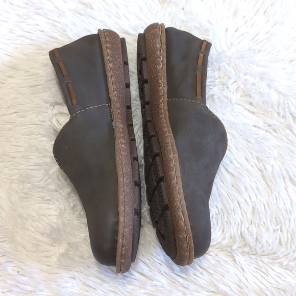 NWB Born Naya Grey Genuine Suede Leather Slip On Loafers - Picture 6 of 16